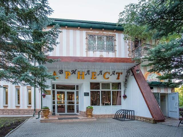 Внешний вид — санаторий Вилла Арнест, Кисловодск