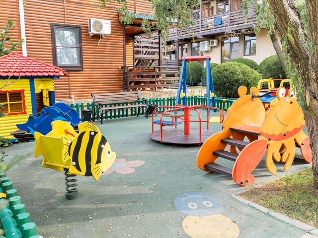 Детская площадка — Анапа, база отдыха Афалина