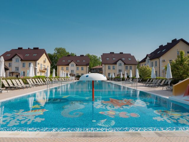 Бассейн — отель Alean Family Hotel Usadba Анапа