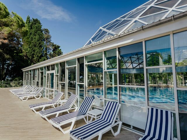 Термальный комплекс — бассейн в отеле Amra Park-Hotel & Spa, Абхазия
