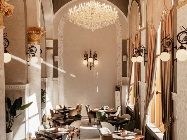 Ресторан шведской линии — питание в отеле Amra Park-Hotel & Spa, Абхазия