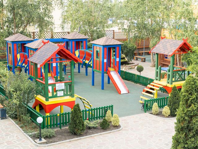 Детская площадка — база отдыха Афалина в Анапе