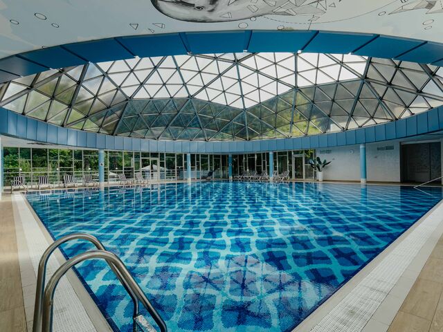 Термальный комплекс — бассейн в отеле Amra Park-Hotel & Spa в Абхазии