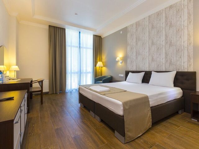 Стандартный 2-местный (с балконом) — номер в отеле Sun Palace Gagra, Абхазия