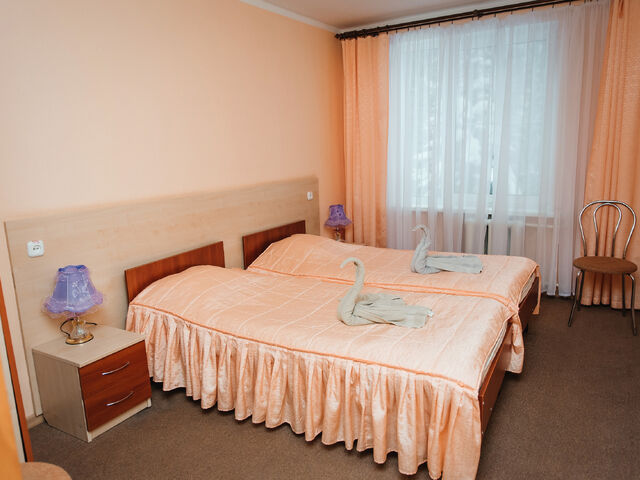 Стандартный 2-местный 2-комнатный (корпус 1, 4, 5 этаж) — номер в санатории Лепельский военный, Белоруссия