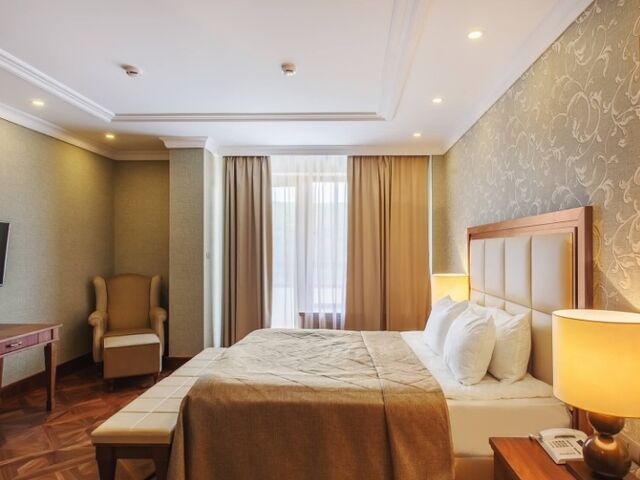 Сюит 2-местный 3-комнатный (корпус Люкс) — номер в санатории Дубовая роща, Железноводск