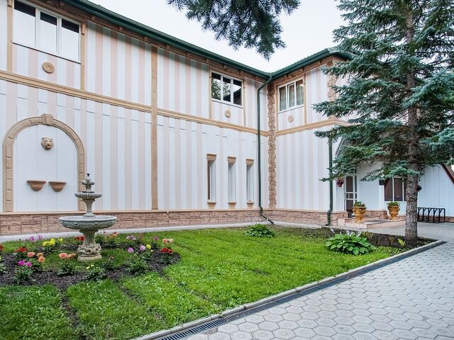 Территория — Вилла Арнест, санаторий в Кисловодске, фото 104