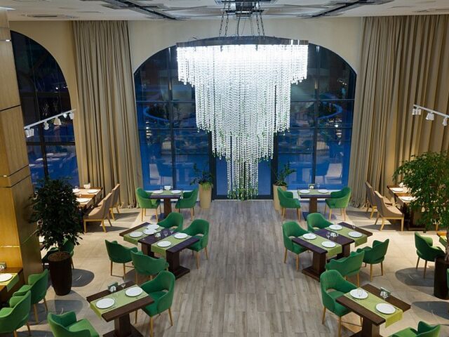 Green Resort Hotel & Spa, отель в Кисловодске