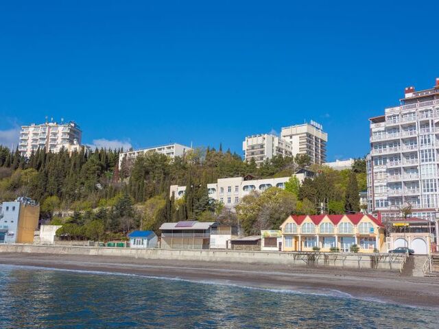 Алушта, гостиница Дубна
