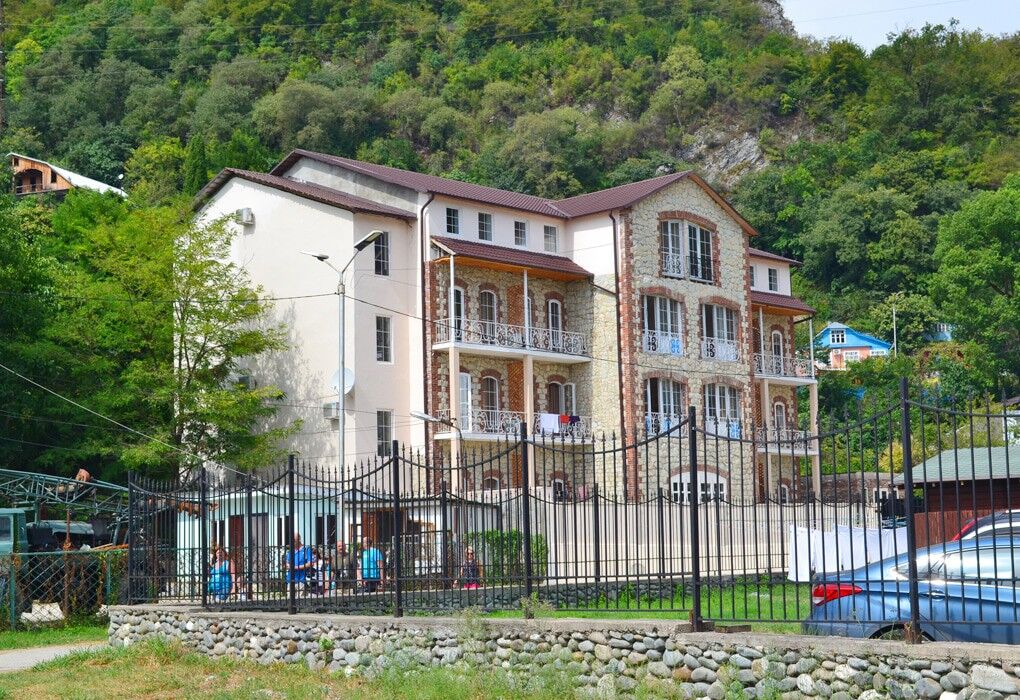 Отель Никополи в Абхазии