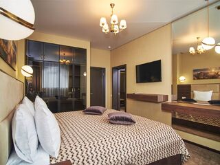 Семейный 2-местный 3-комнатный (Family Suite) — номер в санатории Солнечный, Кисловодск