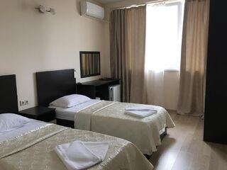 Стандартный 2-местный (1-й этаж без балкона) — номер в отеле Орхидея, Абхазия