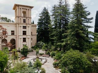 Территория — отель Amra Park-Hotel & Spa Абхазия