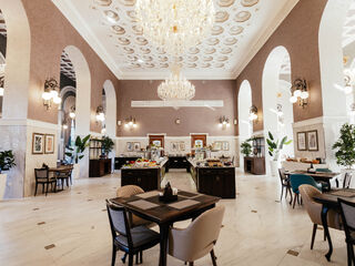 Ресторан шведской линии — отель Amra Park-Hotel & Spa, Абхазия